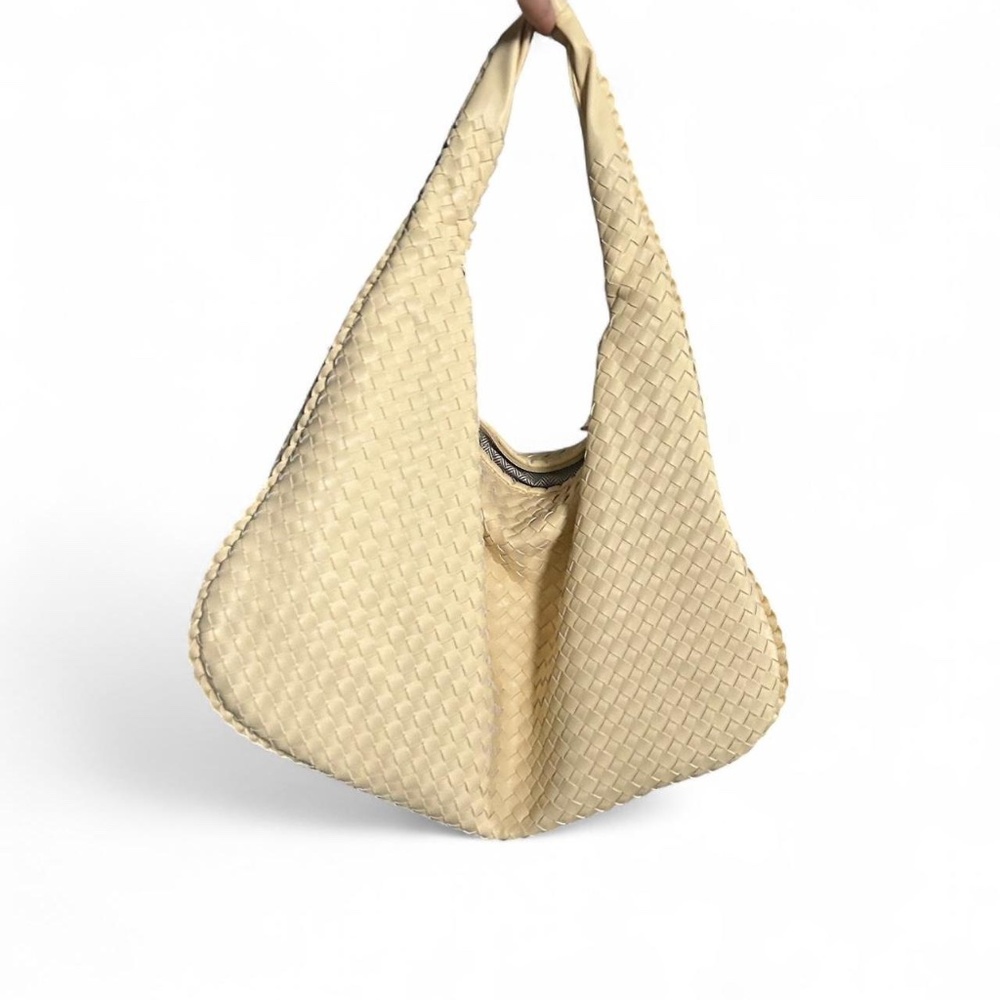Cream woven hobo pleather shoulder bag